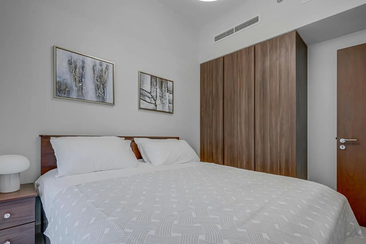 One Bedroom Near Burj Khalifa Dubai Mall-5Minuts Walk-Rva913